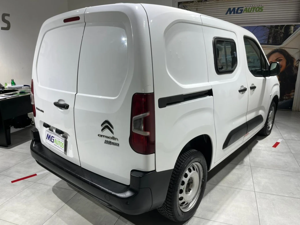 imagen 0 de vehiculo con id 2193